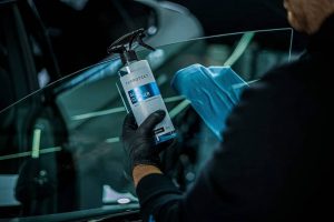 glass cleaner spray detailing shop